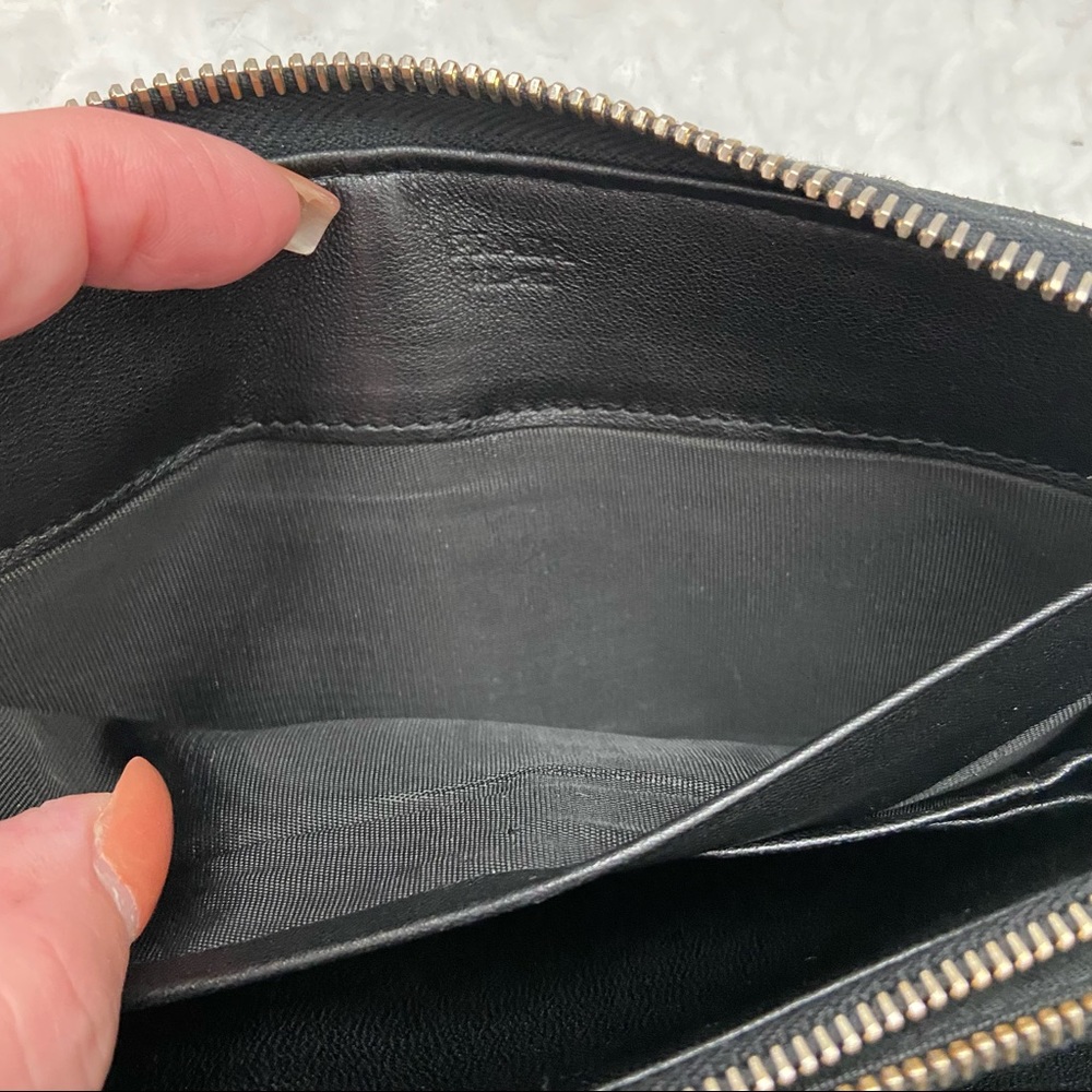 SOLD - PRADA NAPPA GAUFRE LEATHER ZIP AROUND WALLET NERO BLACK - Picture 9 of 11